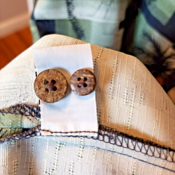 Tommy Bahama Silk Hawaiian Camp Shirt XL Short Sleeve Aloha Floral Preowned - Picture 7 of 9